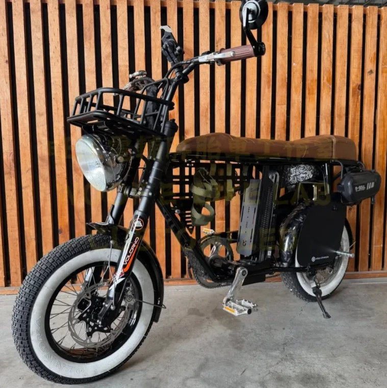 SEIC 16 吋 Minibike 改裝 DNM 倒叉、白邊胎與棕色坐墊